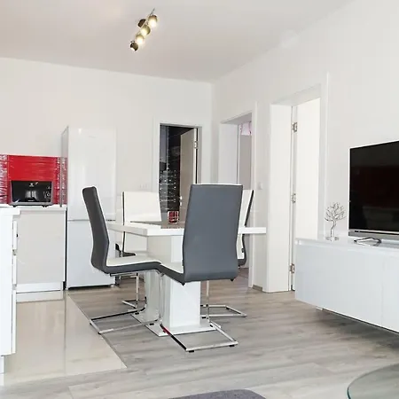 Apartment Karavona 1